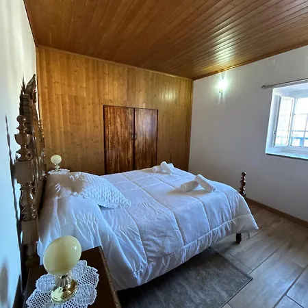 Cantinho Da Aldeia Ferienhaus Castedo
