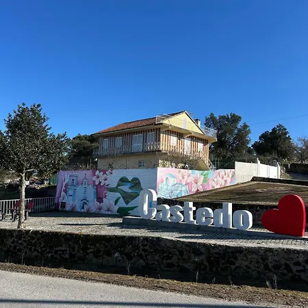 Cantinho Da Aldeia Ferienhaus