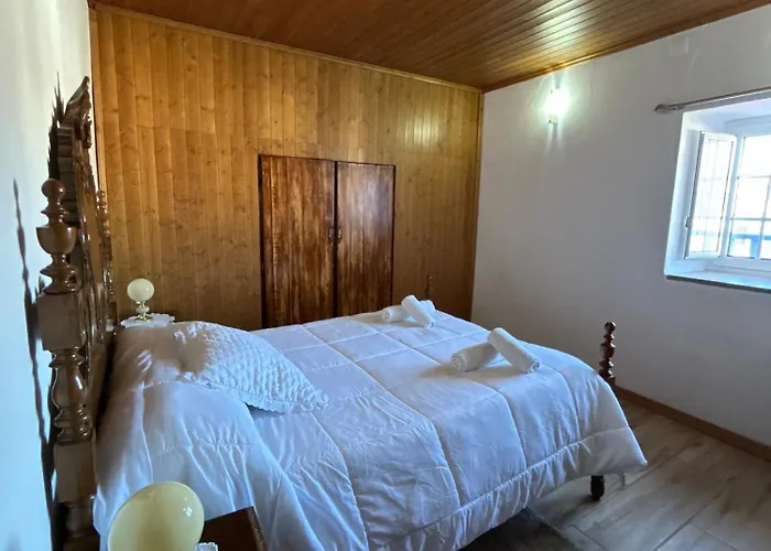 Cantinho Da Aldeia Hébergement de vacances Castedo
